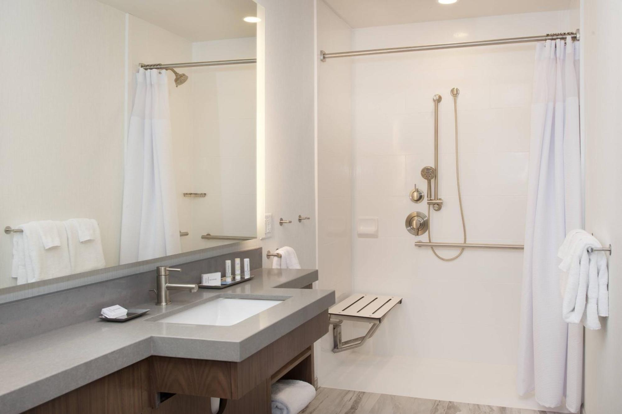 Springhill Suites By Marriott Bend Exteriér fotografie
